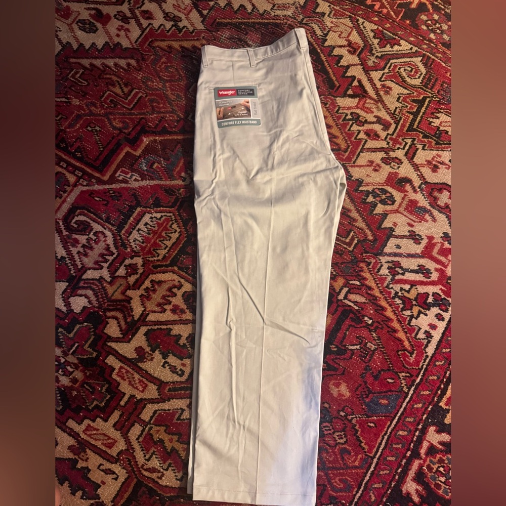 Men's Tan Wrangler Pants